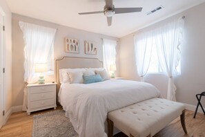 3 bedrooms, iron/ironing board, WiFi, bed sheets - Semi secluded retreat/ remote office/City escape. A getaway On 100 acres ranch
(Livermore)