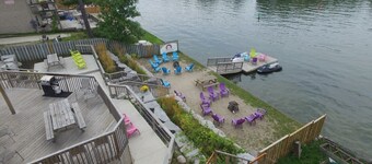 Beach1*com - Riverfront Cottage 3 - Wasaga Beach