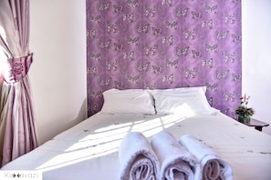 3 bedrooms, iron/ironing board, free WiFi, bed sheets