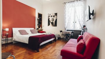 1 bedroom, desk, iron/ironing board, travel cot