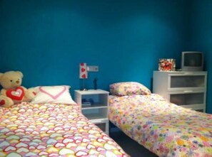 2 bedrooms, iron/ironing board, free WiFi, bed sheets - Lloret De Mar: Apartment/ flat - Lloret de Mar (Lloret de Mar)