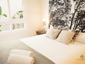 1 bedroom, iron/ironing board, internet, bed sheets