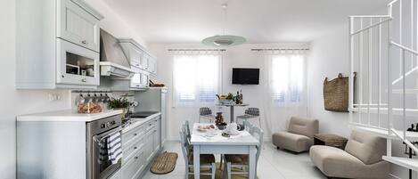 Fridge, oven, dishwasher, coffee/tea maker