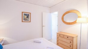 1 camera, ferro/asse da stiro, Wi-Fi gratuito, lenzuola