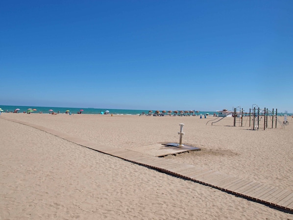 Strand