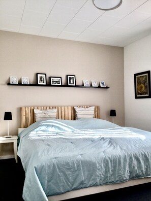 2 bedrooms, travel cot - Holiday house south beach (Staberdorf)