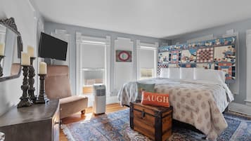 4 bedrooms, iron/ironing board, travel crib, free WiFi