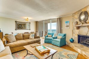 Smart TV, fireplace, DVD player, books - Gulf-Front 2BR Beach Escape - Balcony Views (Pensacola Beach)