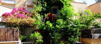 CHARMING HOUSE IN BARCELONA NEAR THE BEACH