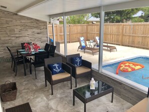 Outdoor dining