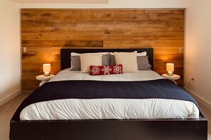 5 Schlafzimmer, Bügeleisen/Bügelbrett, kostenloses WLAN, Bettwäsche