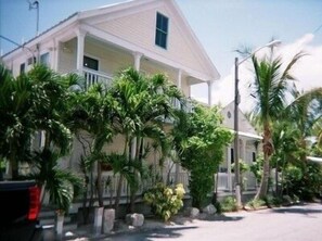Exterior - Steps from Duval, Pool on Site & Bikes Included! (Key West)