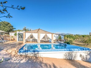 Pool - Wonderful private villa for 4 people with A/C, private pool, WIFI, TV, patio and panoramic view (Lloseta)