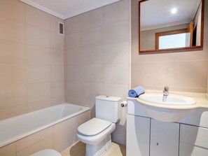 Bathroom - Cosy apartment for 4 guests with A/C, WIFI, pool, TV and terrace (Denia)