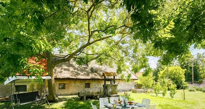 Atemberaubendes Ferienhaus für 8 Leute mit Klimaanlage, W-LAN, TV und Parkplatz