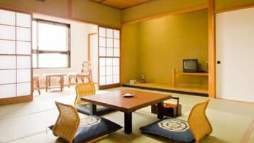 Perushuone (Run of House) | Äänieristys, ilmainen Wi-Fi, vuodevaatteet