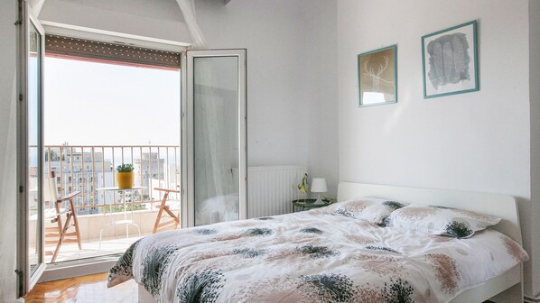 Apartment, Sea View (Chapter I) | 2 bedrooms, iron/ironing board, free WiFi, bed sheets