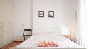 Apartment, Sea View (Chapter II) | 2 bedrooms, iron/ironing board, free WiFi, bed sheets
