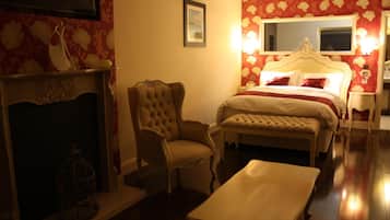 Egyptian cotton sheets, premium bedding, pillow-top beds, in-room safe