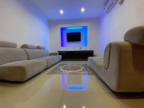 Family Suite, Multiple Beds, Non Smoking | Desk, soundproofing, iron/ironing board, free WiFi - Sunsega Hotel (Perai)