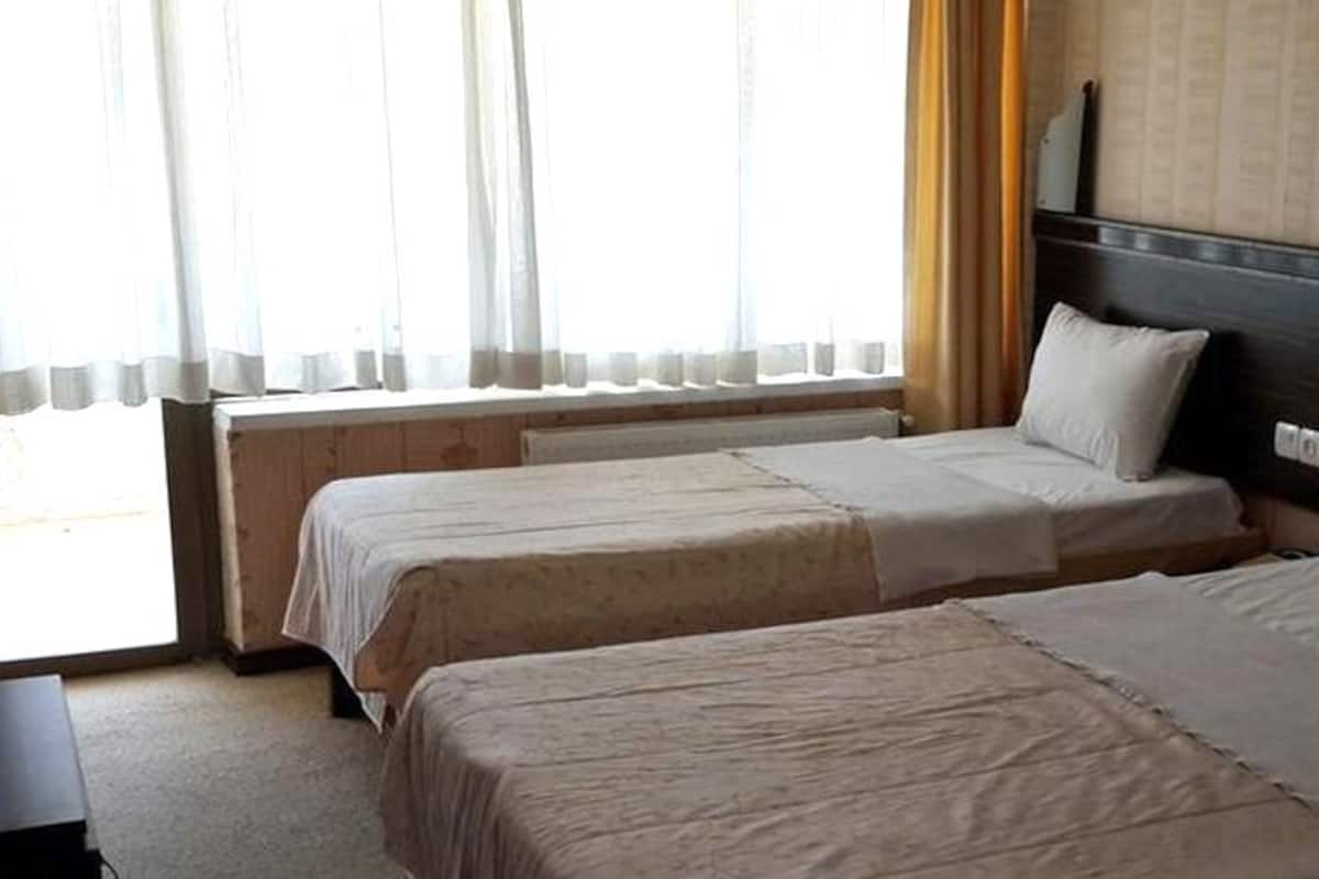 Standard Triple Room | Free WiFi, bed sheets