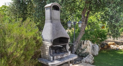 Lev HaHoresh Suites