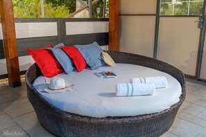 ミニバー、客室ごとに異なる装飾、客室ごとに異なるインテリア、デスク