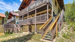 Unclassified image, 3 of 29, button - Hot Tub Access: Studio 2 Mi to Taos Ski Resort (Taos Ski Valley)