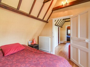 3 Schlafzimmer, Reisekinderbett, WLAN, Bettwäsche