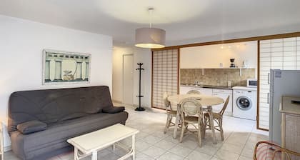 Appart F2 à Lamalou, terrasse, wifi, animaux acceptés, proche centre & thermes