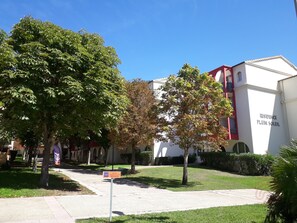 Exterior - Cozy studio with wifi, pets allowed (Lamalou-les-Bains)