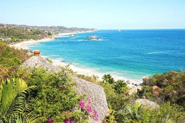 Vue depuis lâhĂ©bergement