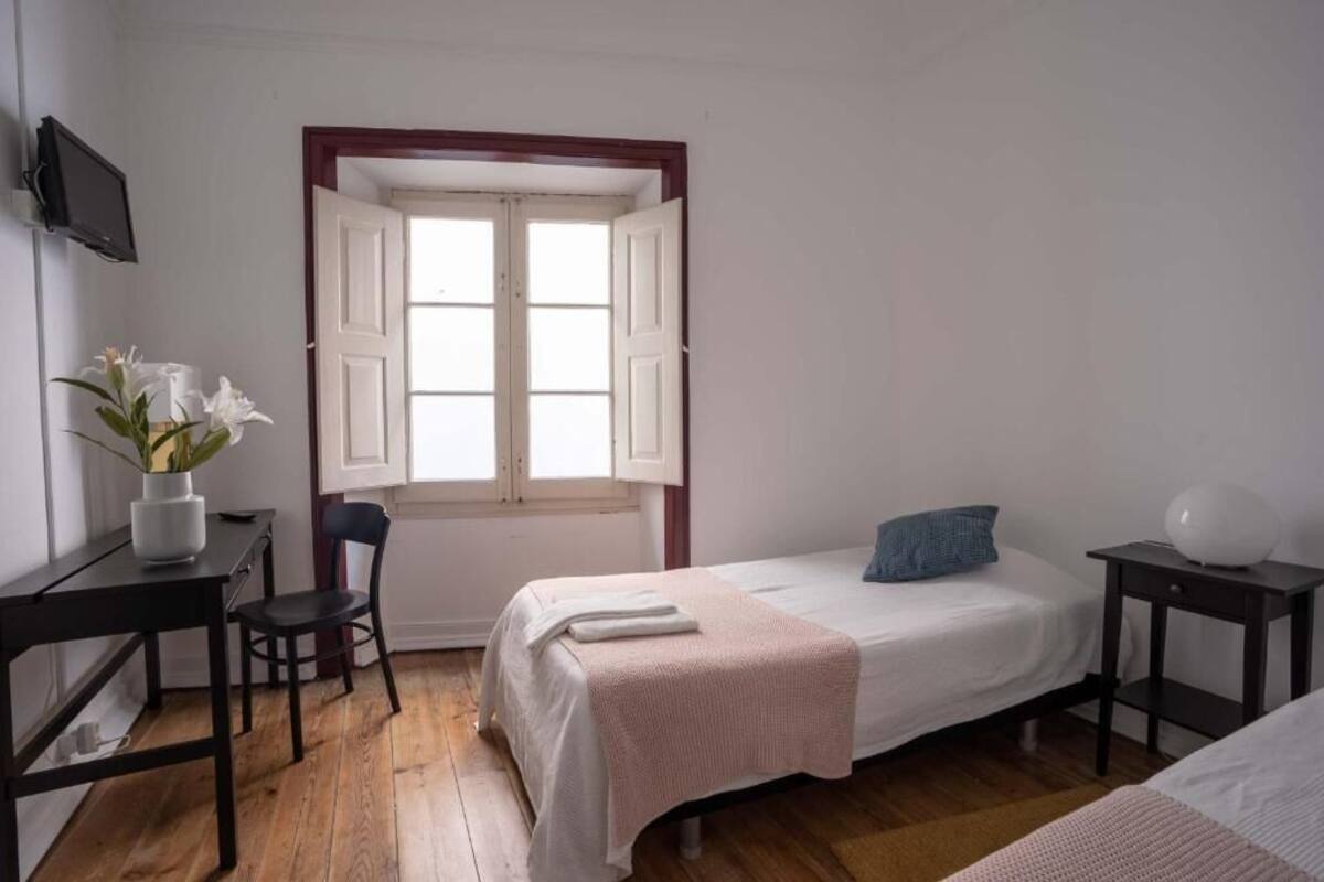 Double or Twin Room | WiFi (free), bed sheets