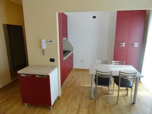 Apartment, 1 Bedroom | Private kitchenette | Full-sized fridge, microwave, stovetop, cookware/dishes/utensils - Residence Sant'Anna (Ponte San Pietro)