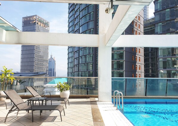 2 عدّة غرف نوم وطراز فريد لكل وحدة ومساحة عمل للكمبيوتر المحمول