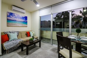 Apartment | Living area