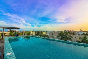 Outdoor pool - The Furlough Fur303 (Playa del Carmen)
