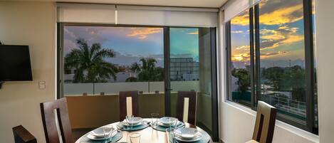 Apartment | In-room dining