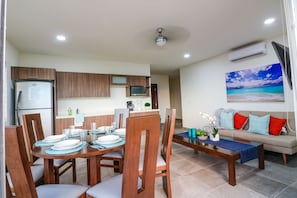 Living area - The Furlough Fur402 (Playa del Carmen)