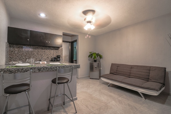 Apartment | Living area | Flat-screen TV