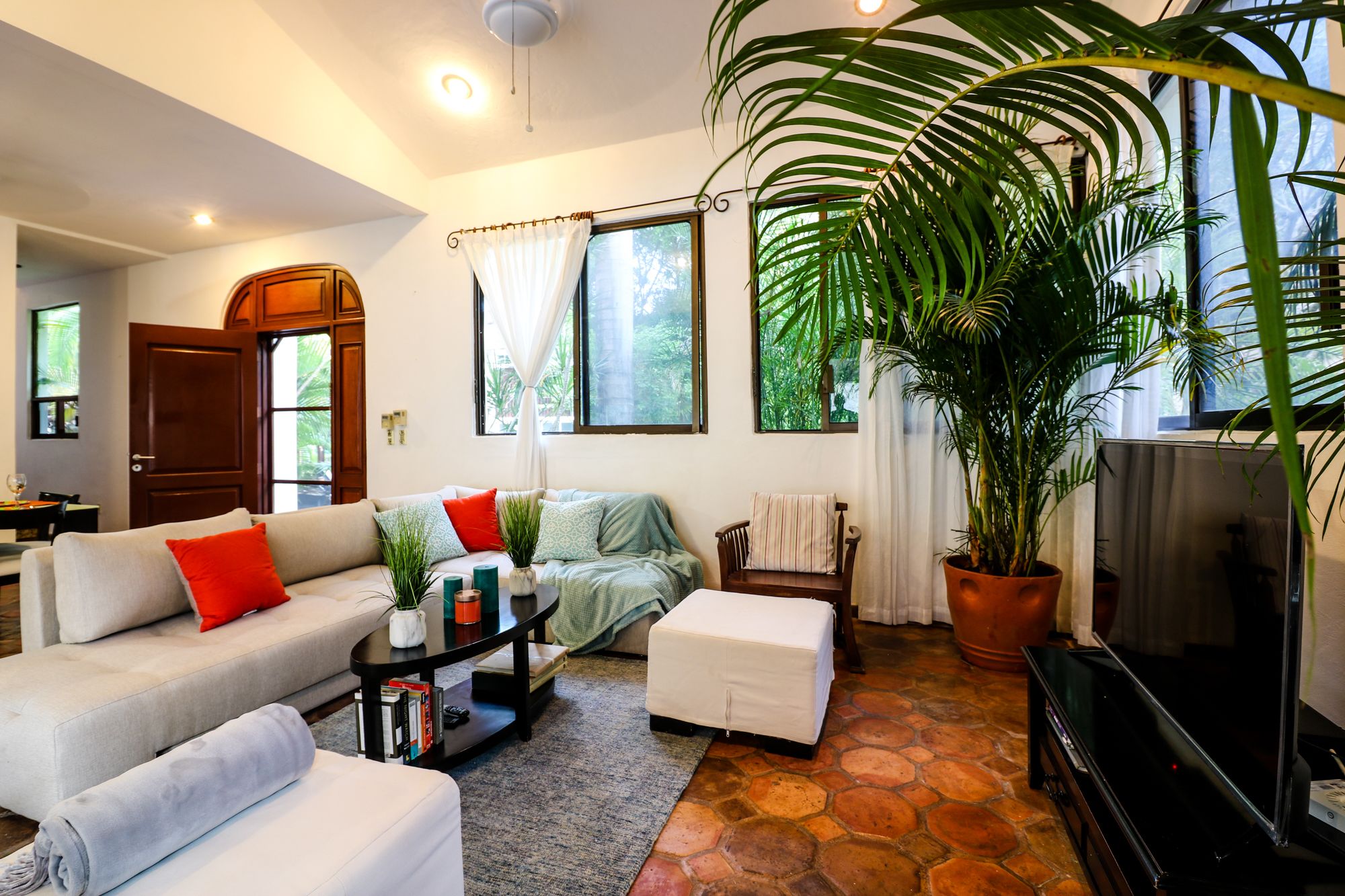 Villa | Living area | Flat-screen TV