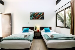 Vila | 8 quartos, ferros/tábuas de passar roupa, roupa de cama
