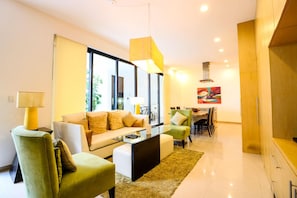 公寓 | 起居区 | 平板电视