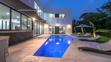 Villa | Terraza o patio