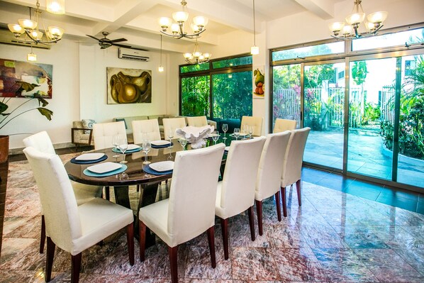 Apartment | In-room dining