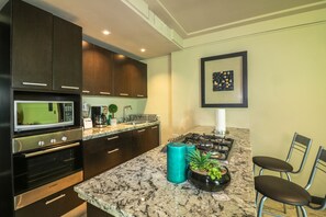 Private kitchen - Lotus #4 (Playa del Carmen)