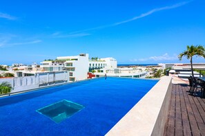 Outdoor pool - Lotus #4 (Playa del Carmen)