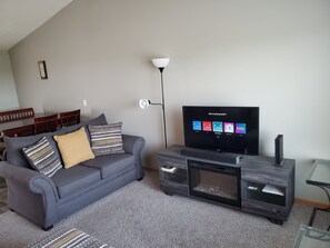 TV, peis og stereoanlegg