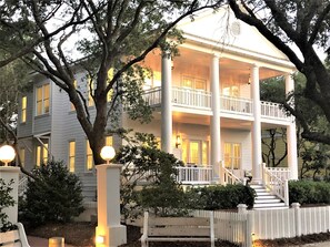 Exterior - Butterfly Kisses - Family Home in Carillon Beach w/ Two Master Suites, Sleeps 12 (Panama City Beach)