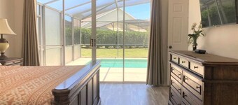 Mickeys Paradise Glenbrook Resort -5* Bed, 3 &1/2 Bath Villa with Pool and Spa.